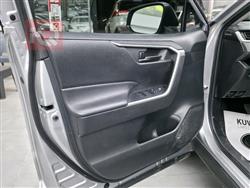 تۆیۆتا ڕاڤ 4